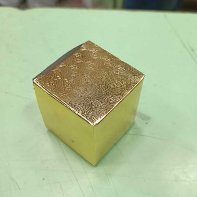 Rectangle golden rectangle box | Rich Cake and Chocolate Box